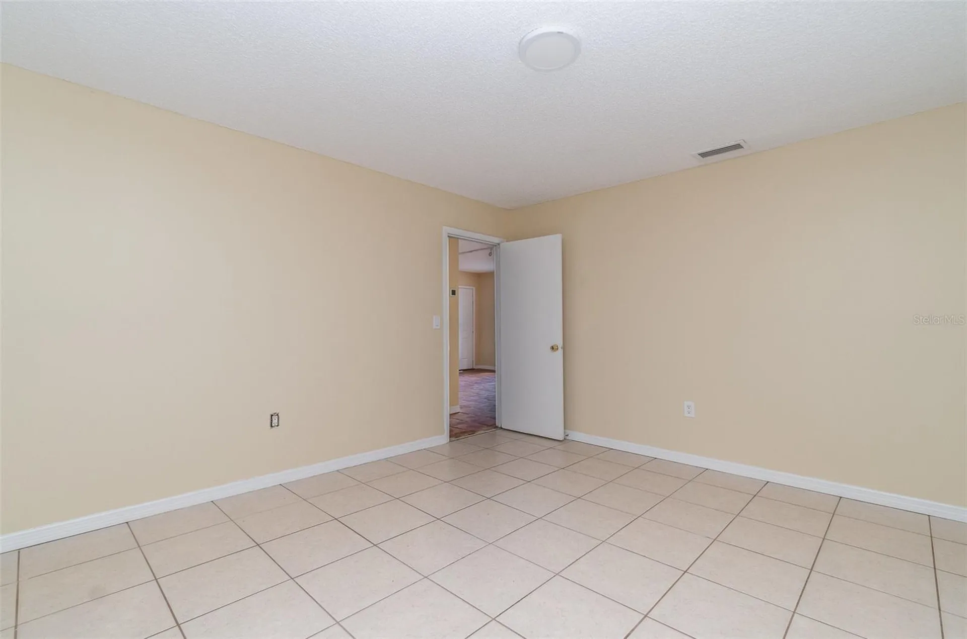 4651 Summerwind Drive Sarasota FL 34234