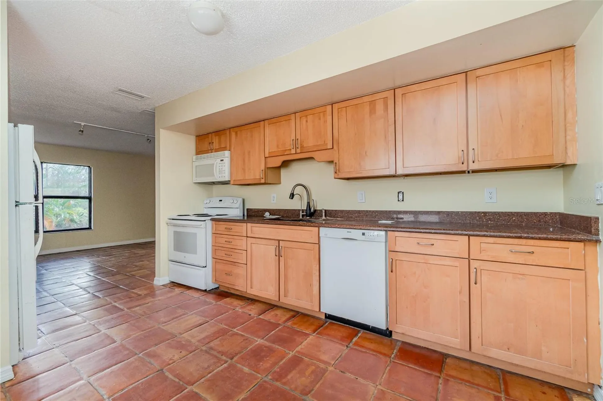 4651 Summerwind Drive Sarasota FL 34234