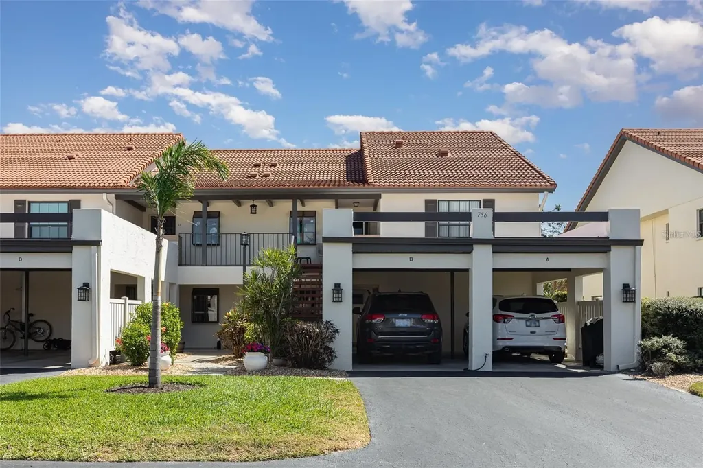 756 Avenida Estancia Venice FL 34292