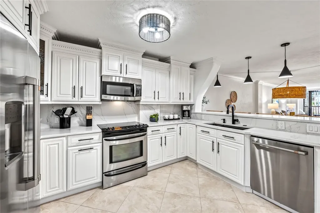 5880 Midnight Pass Road Sarasota FL 34242