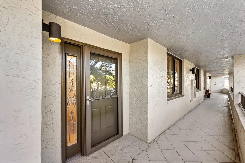 5880 Midnight Pass Road Sarasota FL 34242