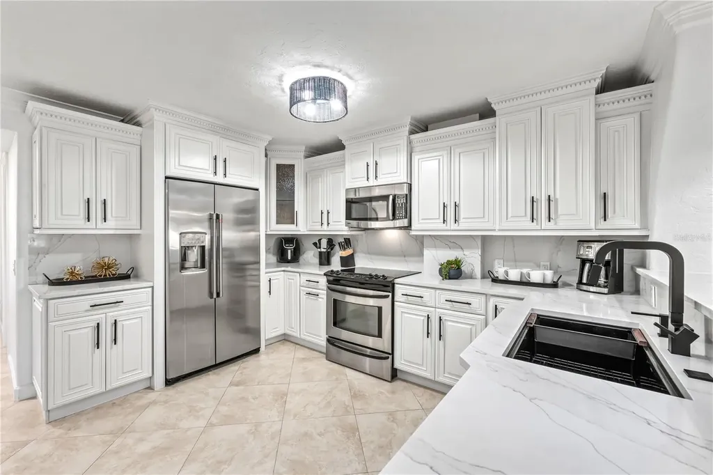 5880 Midnight Pass Road Sarasota FL 34242