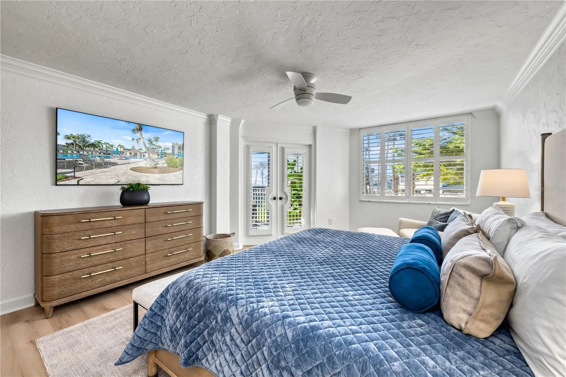 5880 Midnight Pass Road Sarasota FL 34242