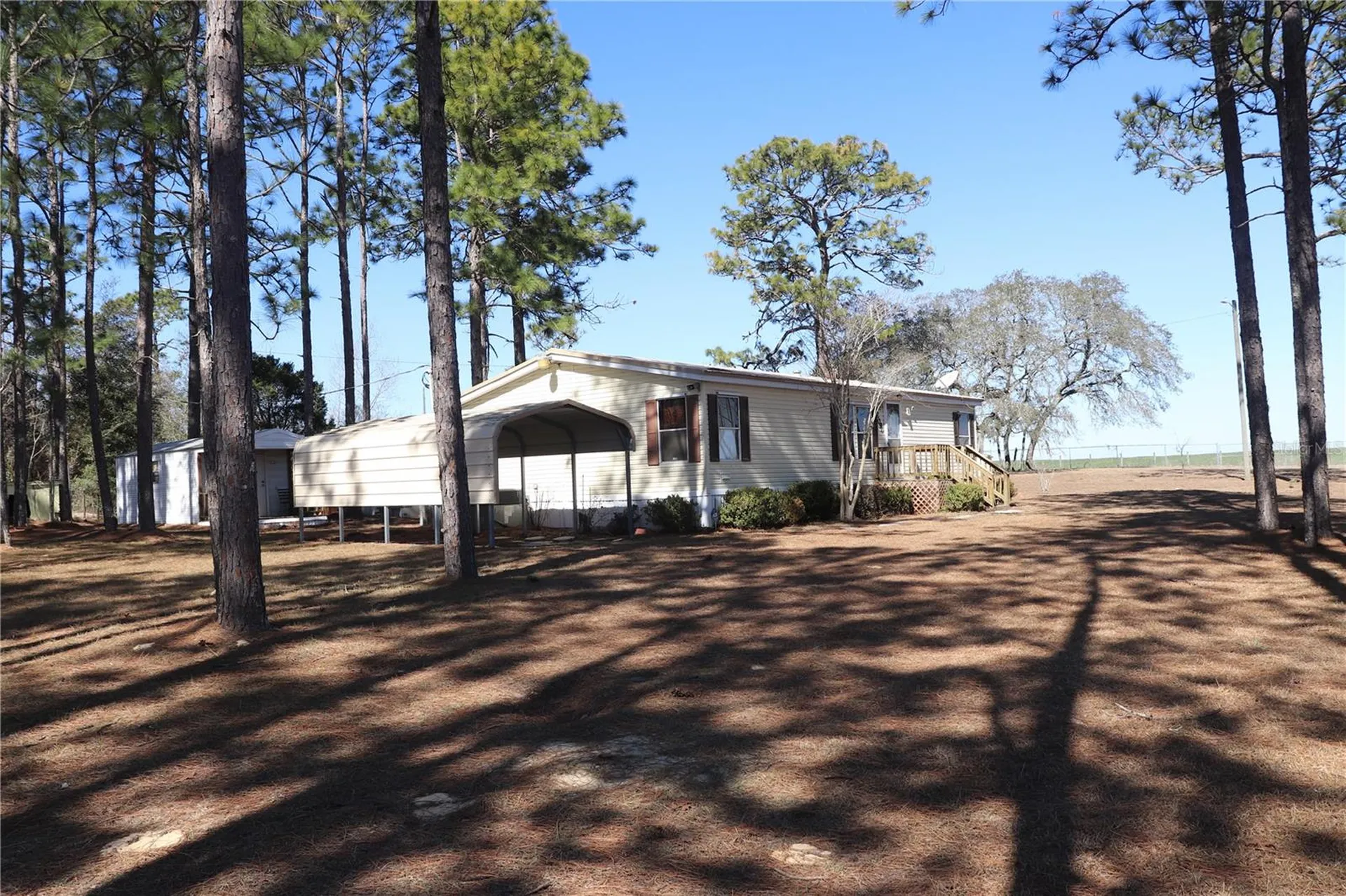 2090 SE 133rd Court Morriston FL 32668