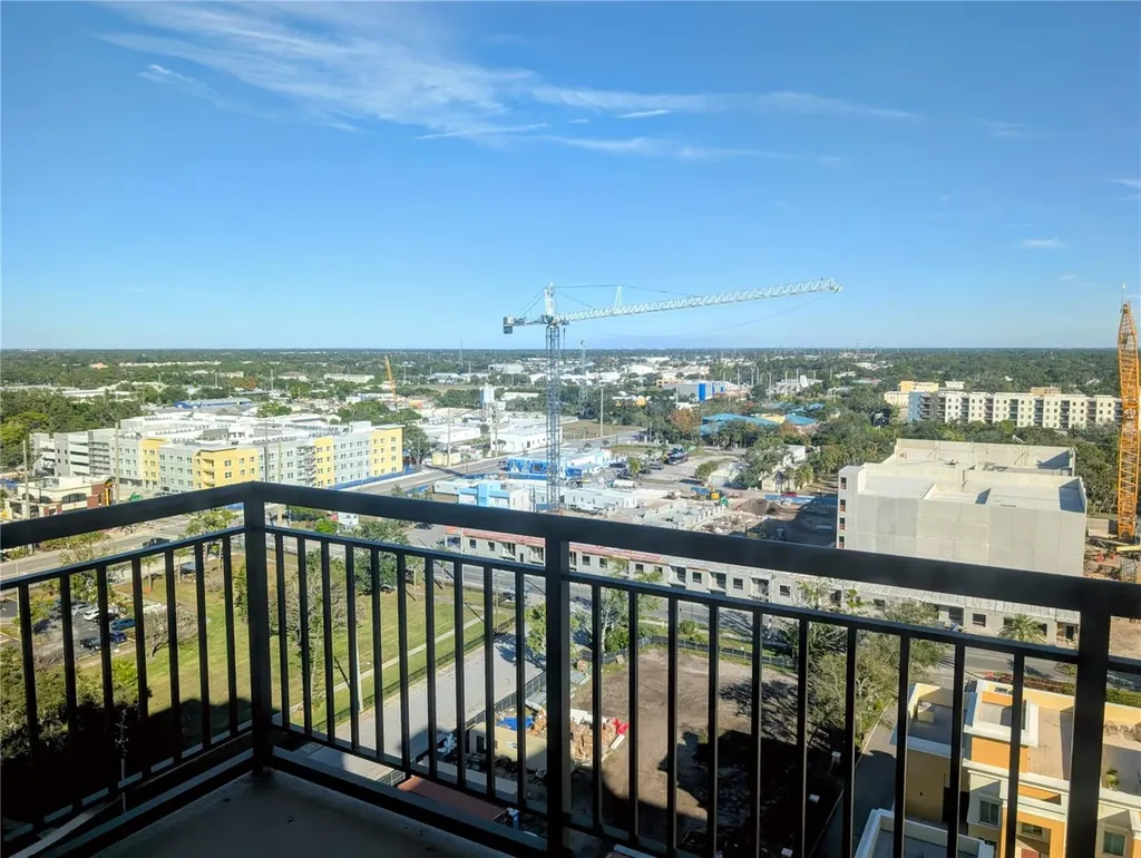800 N Tamiami Trail Sarasota FL 34236