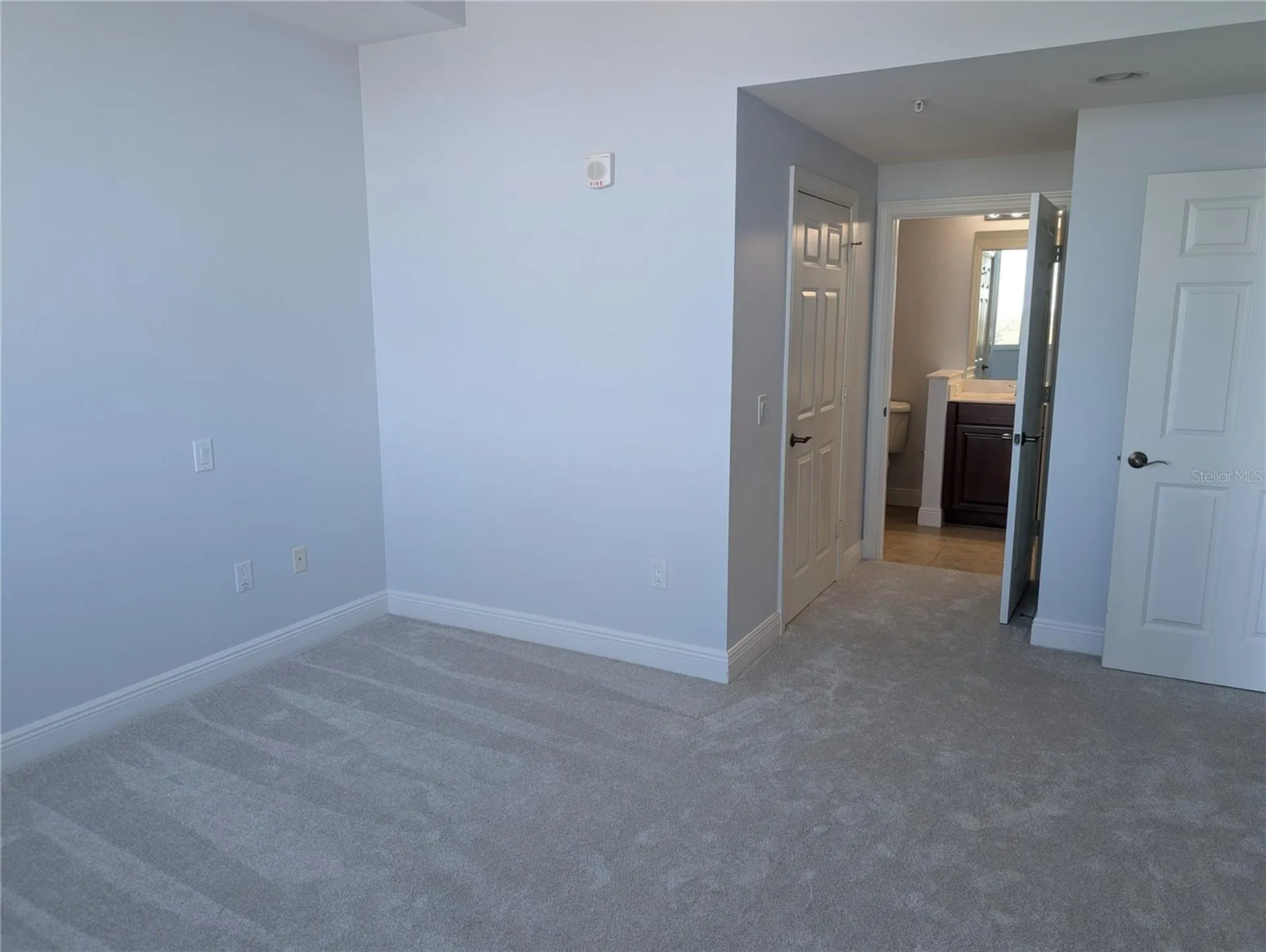 800 N Tamiami Trail Sarasota FL 34236