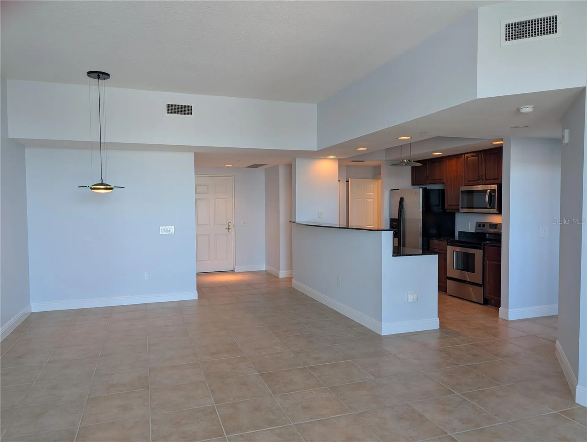 800 N Tamiami Trail Sarasota FL 34236