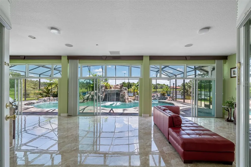 3302 Coronet Avenue Orlando FL 32833