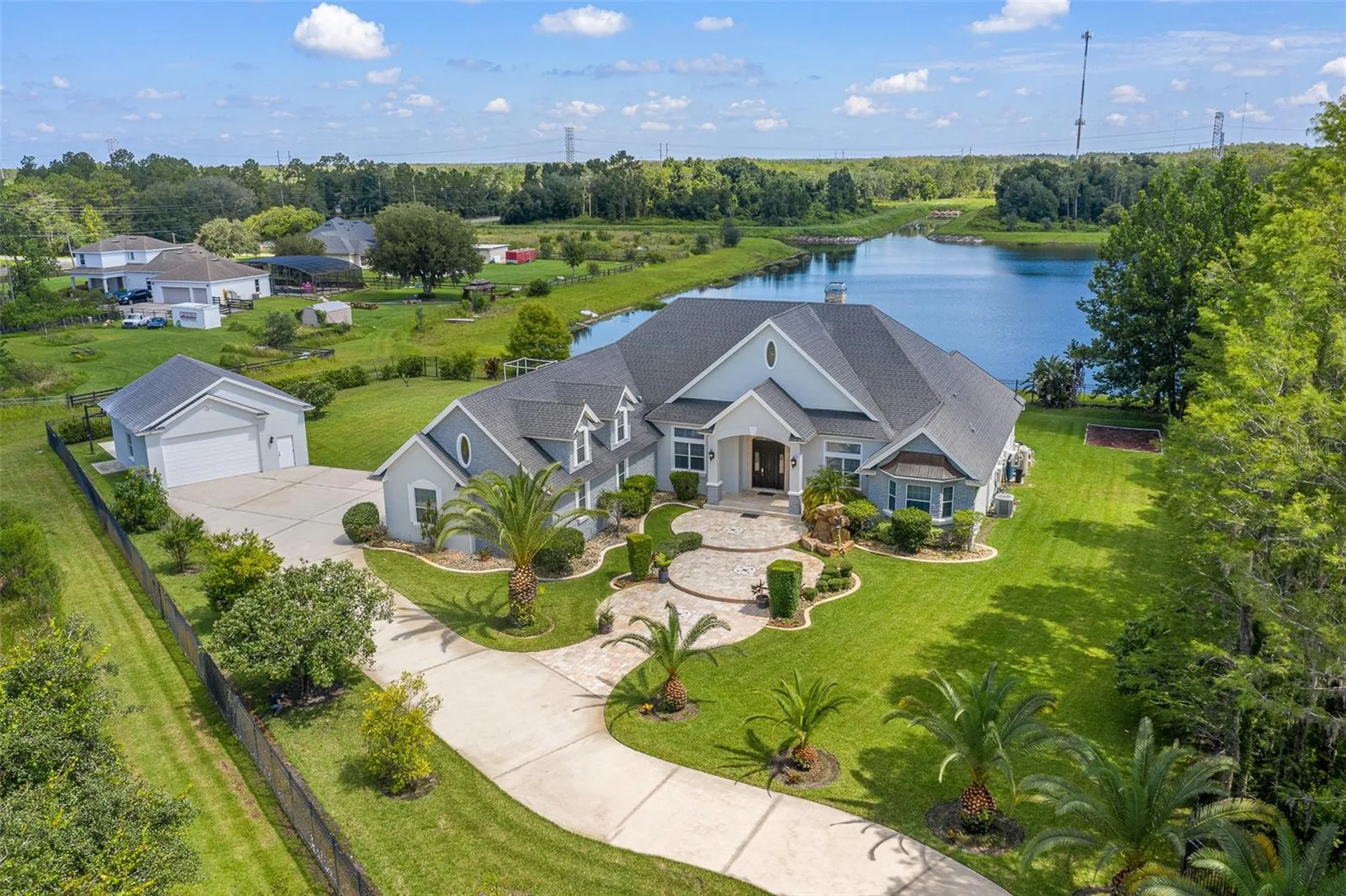 3302 Coronet Avenue Orlando FL 32833