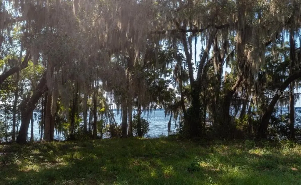 254 Street Johns Drive Palatka FL 32177