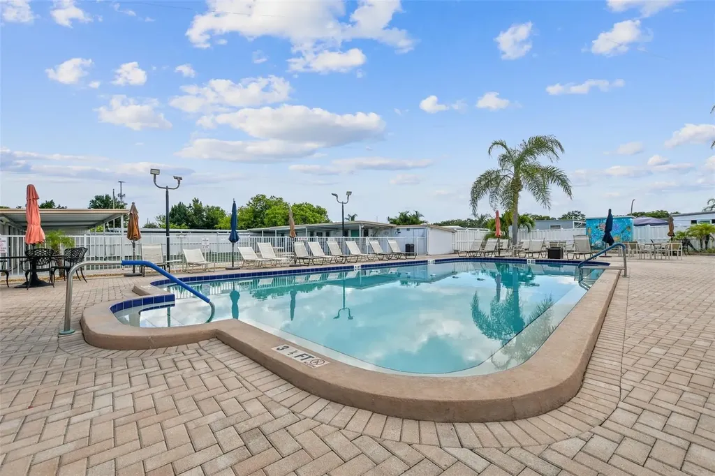 12651 Seminole Boulevard Largo FL 33778