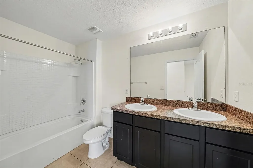 10536 Whispering Hammock Drive Riverview FL 33578