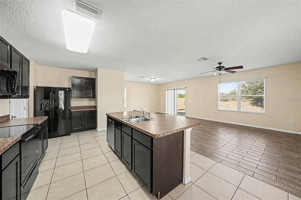 10536 Whispering Hammock Drive Riverview FL 33578