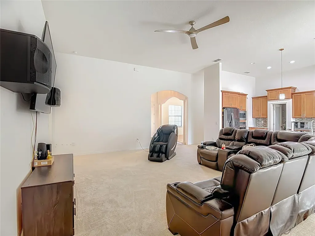 4022 Dinner Lake Way Lake Wales FL 33859
