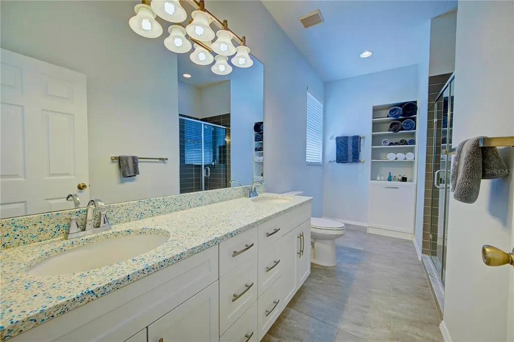 3912 4th Avenue NE Bradenton FL 34208