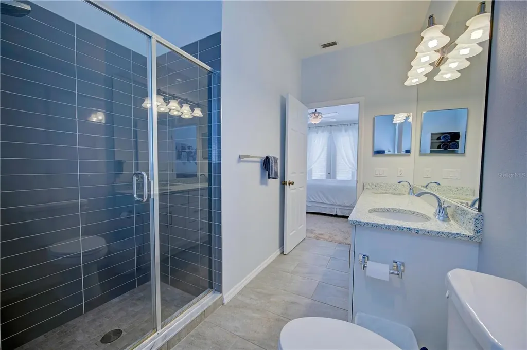 3912 4th Avenue NE Bradenton FL 34208