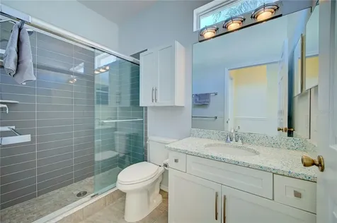 3912 4th Avenue NE Bradenton FL 34208