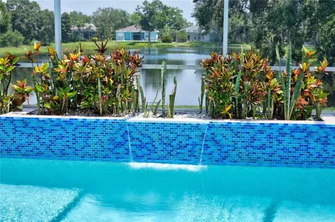 3912 4th Avenue NE Bradenton FL 34208