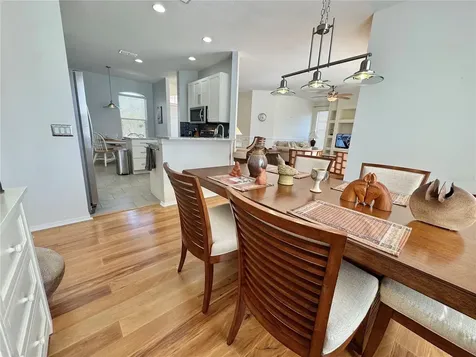 3912 4th Avenue NE Bradenton FL 34208