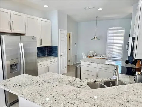 3912 4th Avenue NE Bradenton FL 34208