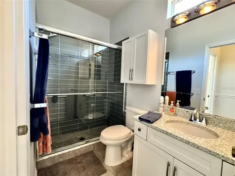 3912 4th Avenue NE Bradenton FL 34208