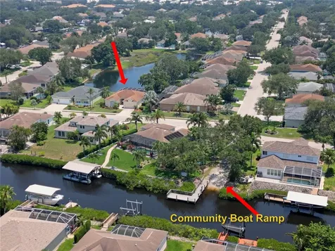 3912 4th Avenue NE Bradenton FL 34208