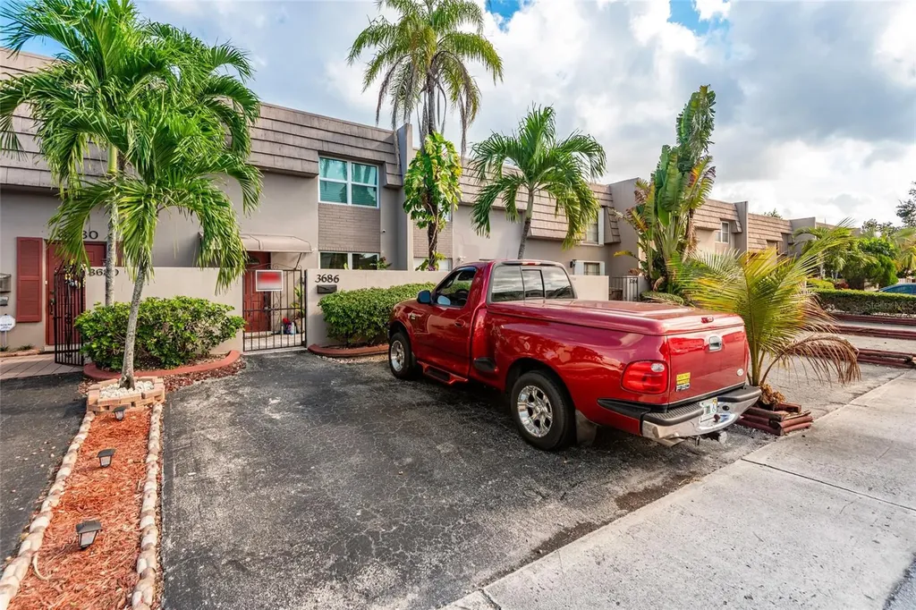 3686 SW 59th Terrace Fort Lauderdale FL 33314