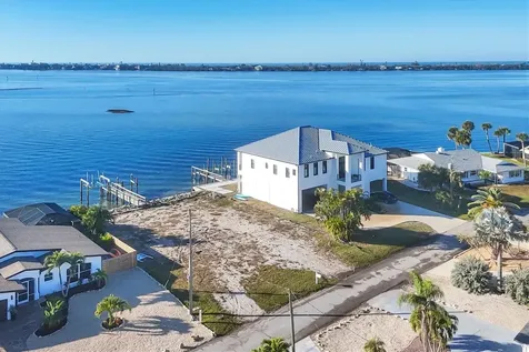 16 Southwind Drive Englewood FL 34223