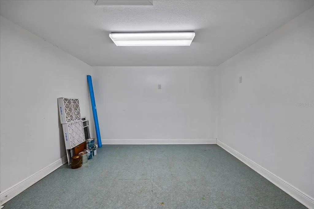 136 175th Avenue E Redington Shores FL 33708
