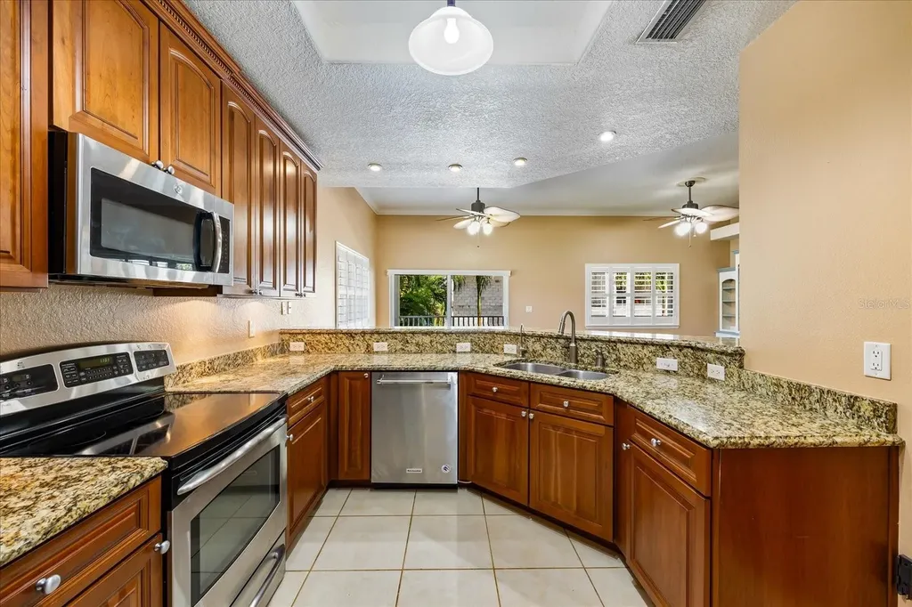136 175th Avenue E Redington Shores FL 33708