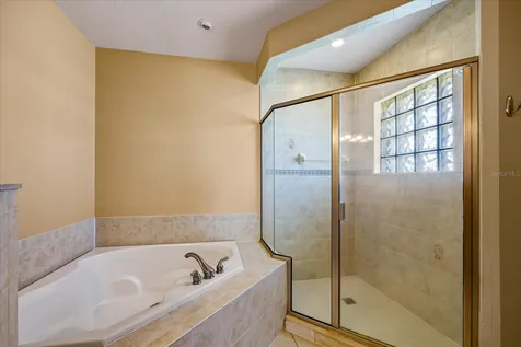 136 175th Avenue E Redington Shores FL 33708