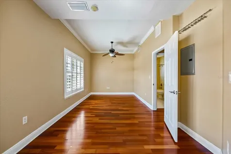136 175th Avenue E Redington Shores FL 33708