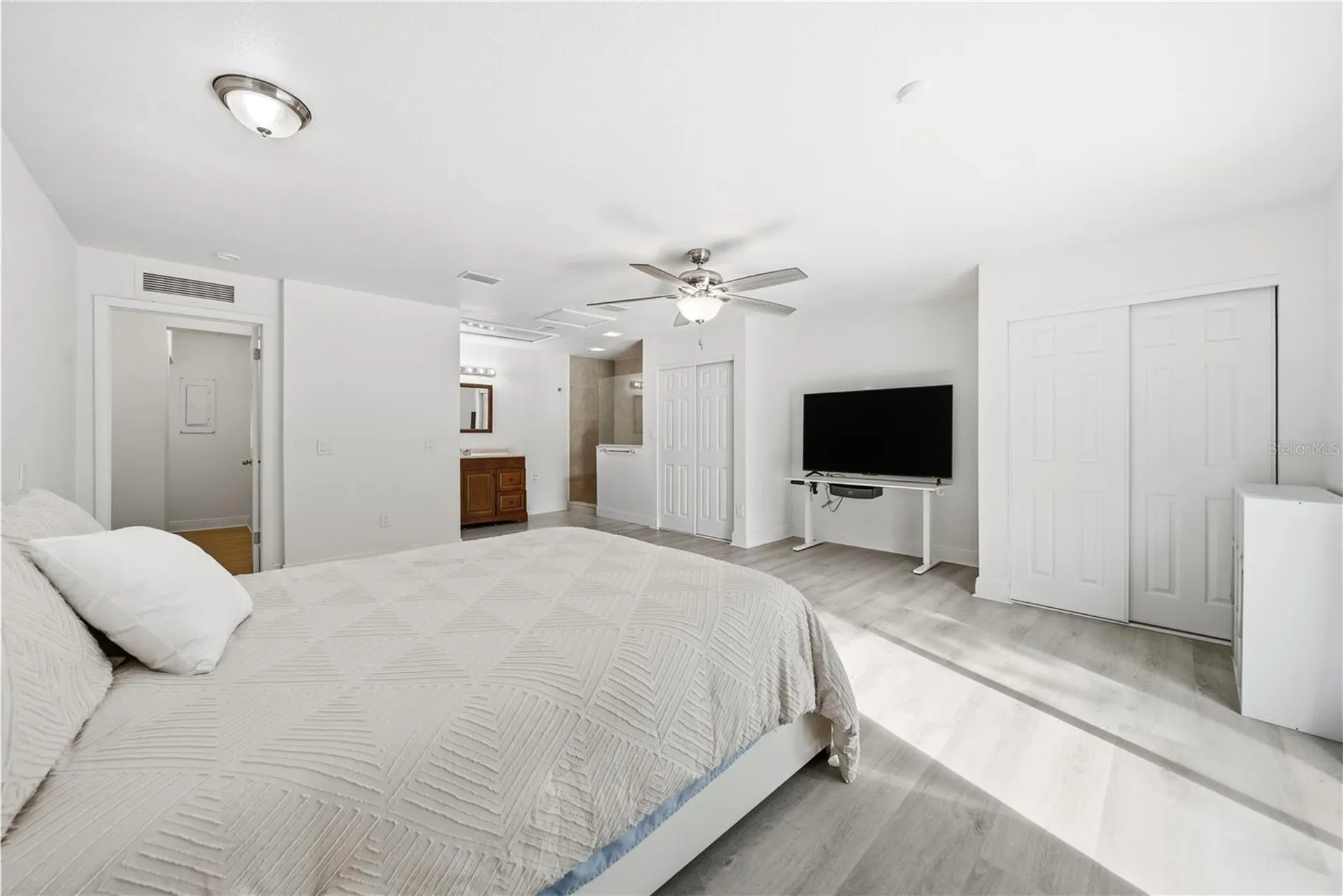 4988 Clarcona Ocoee Road Orlando FL 32810