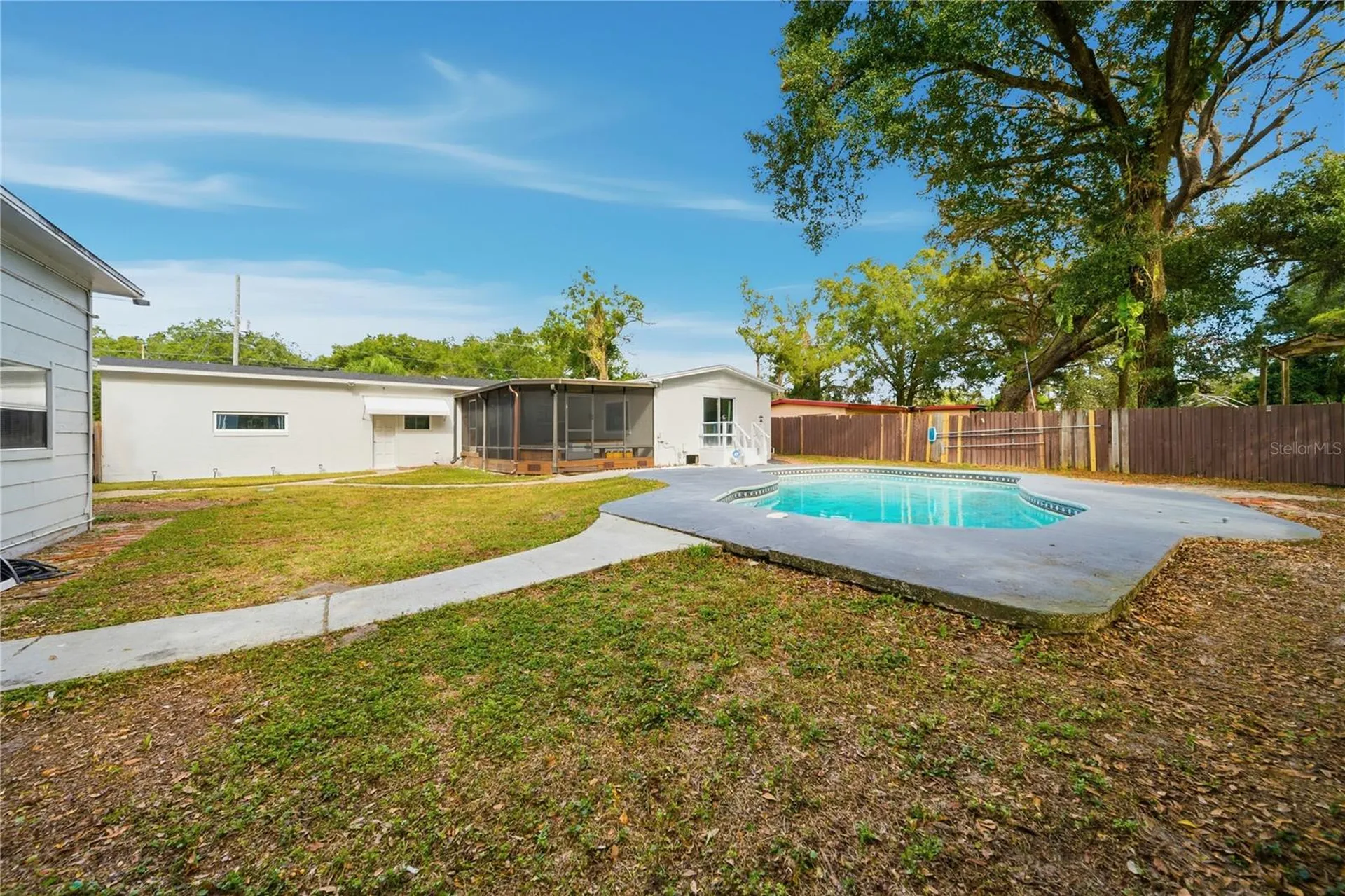 4988 Clarcona Ocoee Road Orlando FL 32810