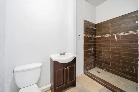 4988 Clarcona Ocoee Road Orlando FL 32810