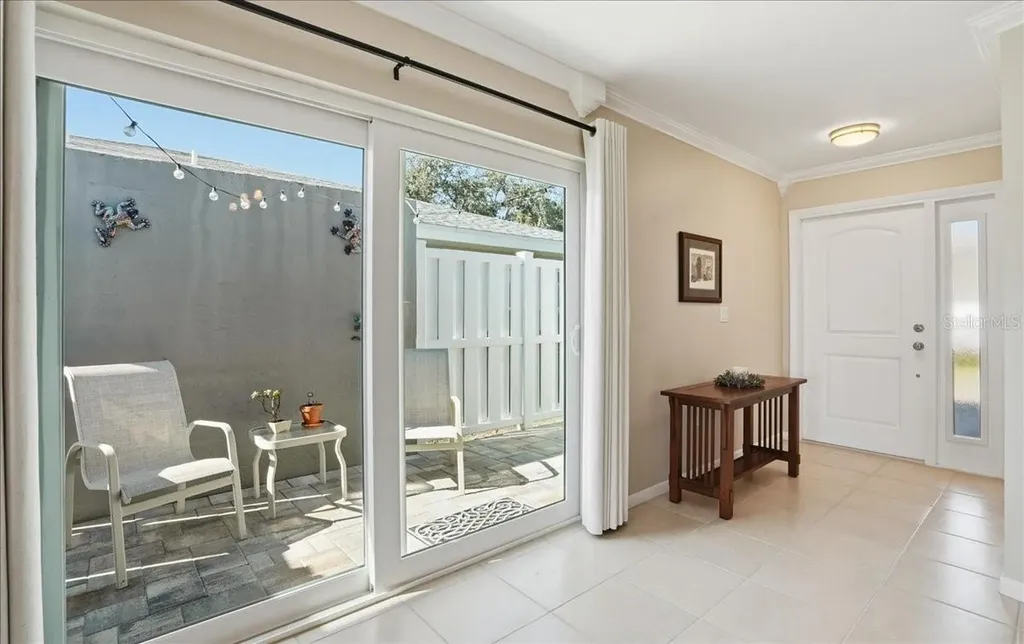 3908 Center Gate Circle Sarasota FL 34233