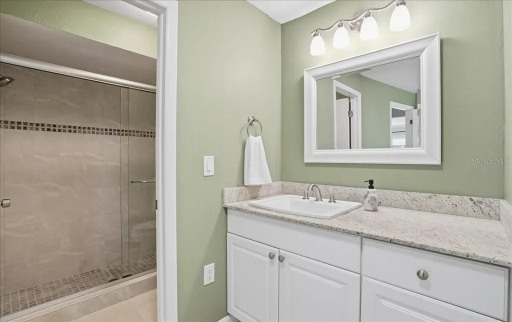 3908 Center Gate Circle Sarasota FL 34233