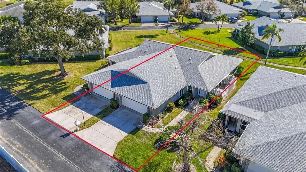 3908 Center Gate Circle Sarasota FL 34233