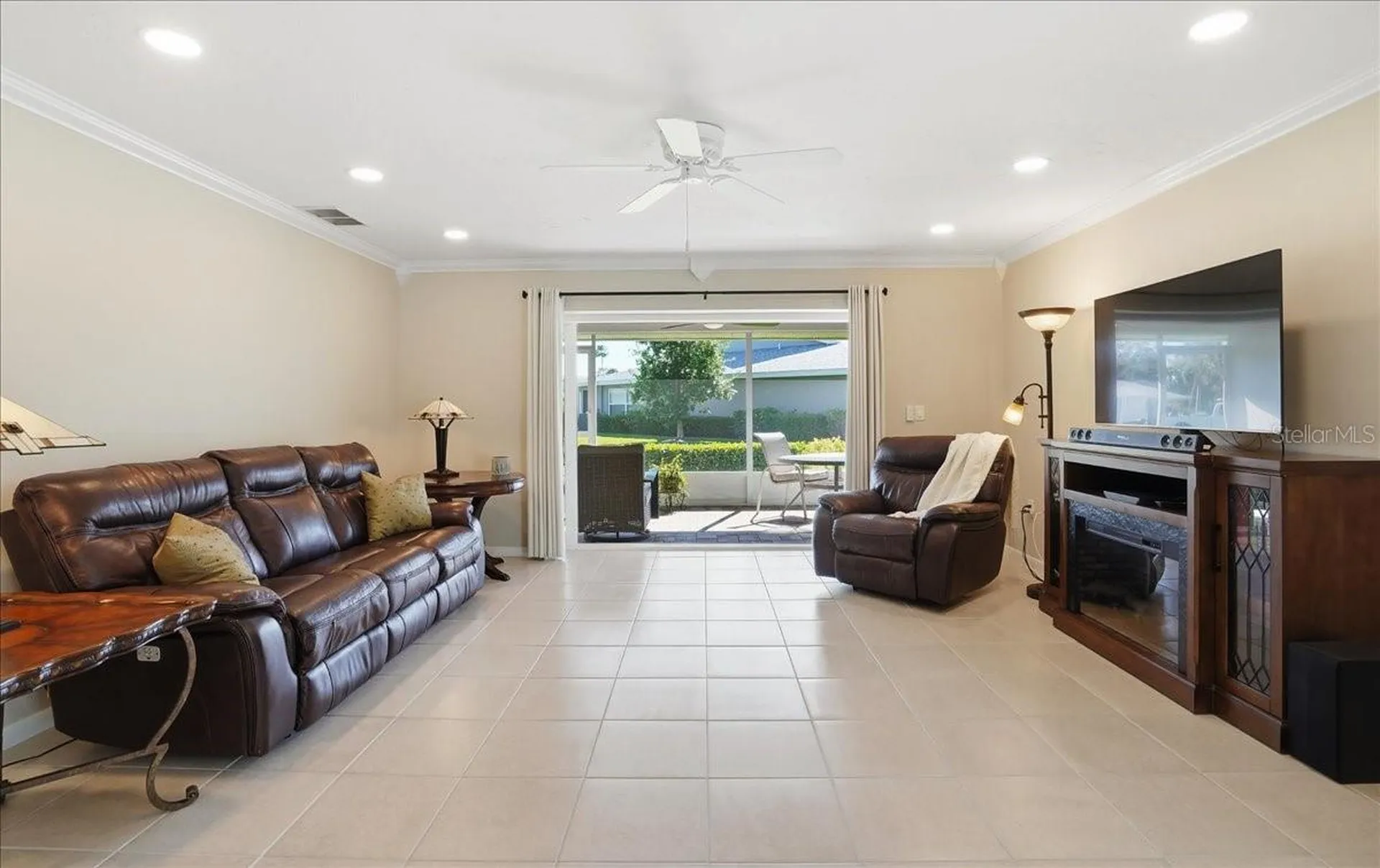 3908 Center Gate Circle Sarasota FL 34233