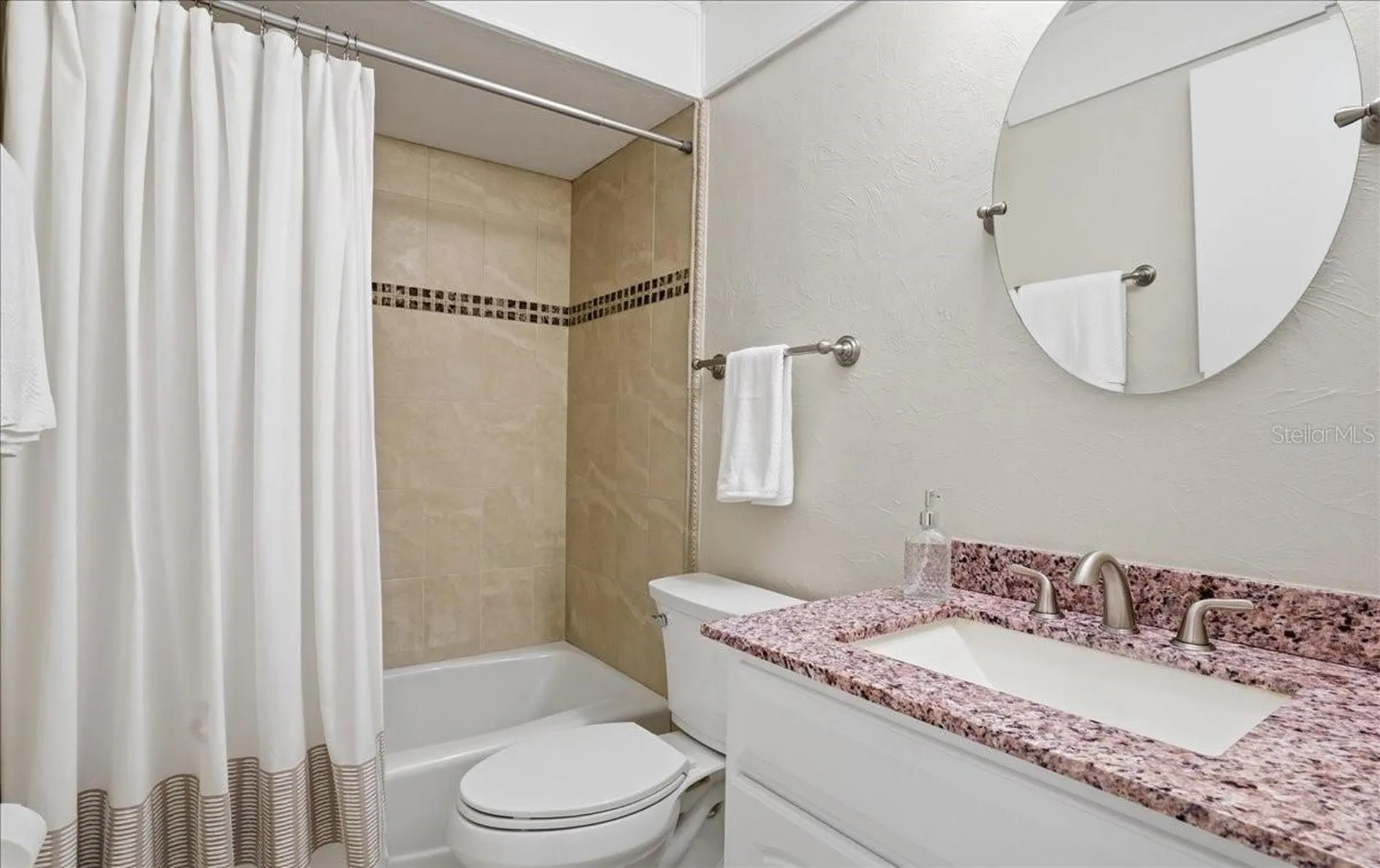 3908 Center Gate Circle Sarasota FL 34233