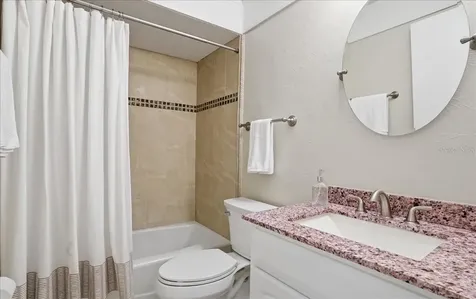 3908 Center Gate Circle Sarasota FL 34233