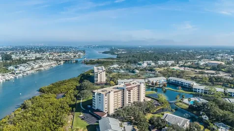11590 Shipwatch Drive Largo FL 33774