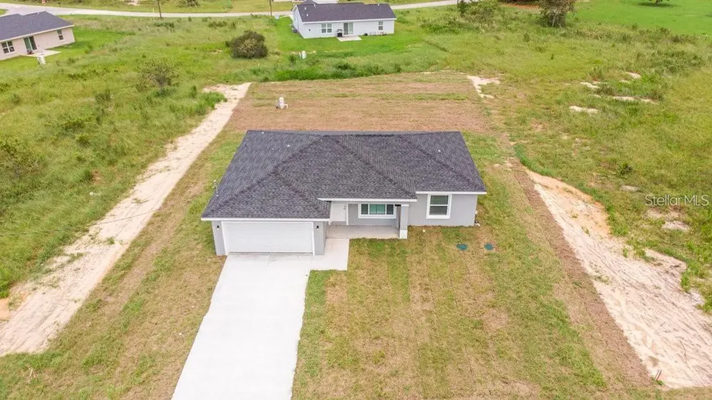 151 Malauka Road Ocklawaha FL 32179