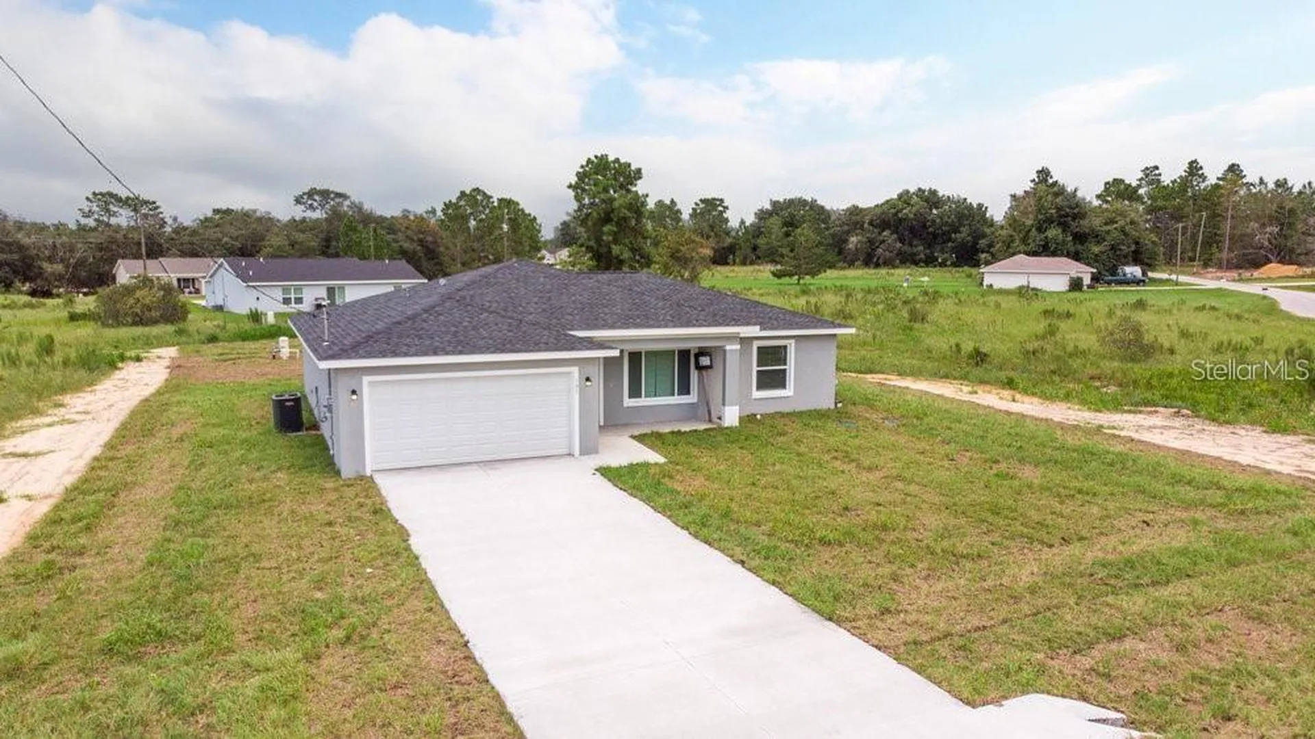 151 Malauka Road Ocklawaha FL 32179