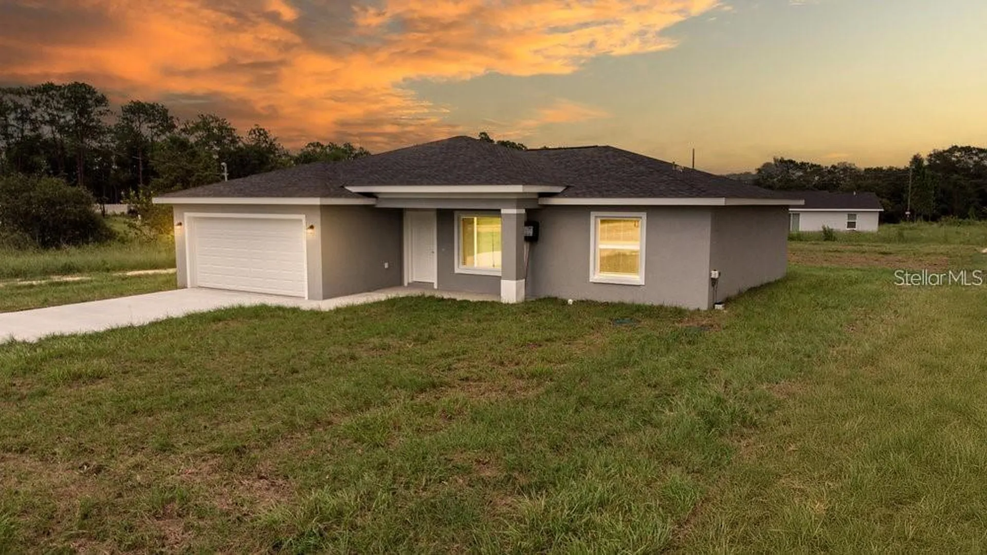 151 Malauka Road Ocklawaha FL 32179