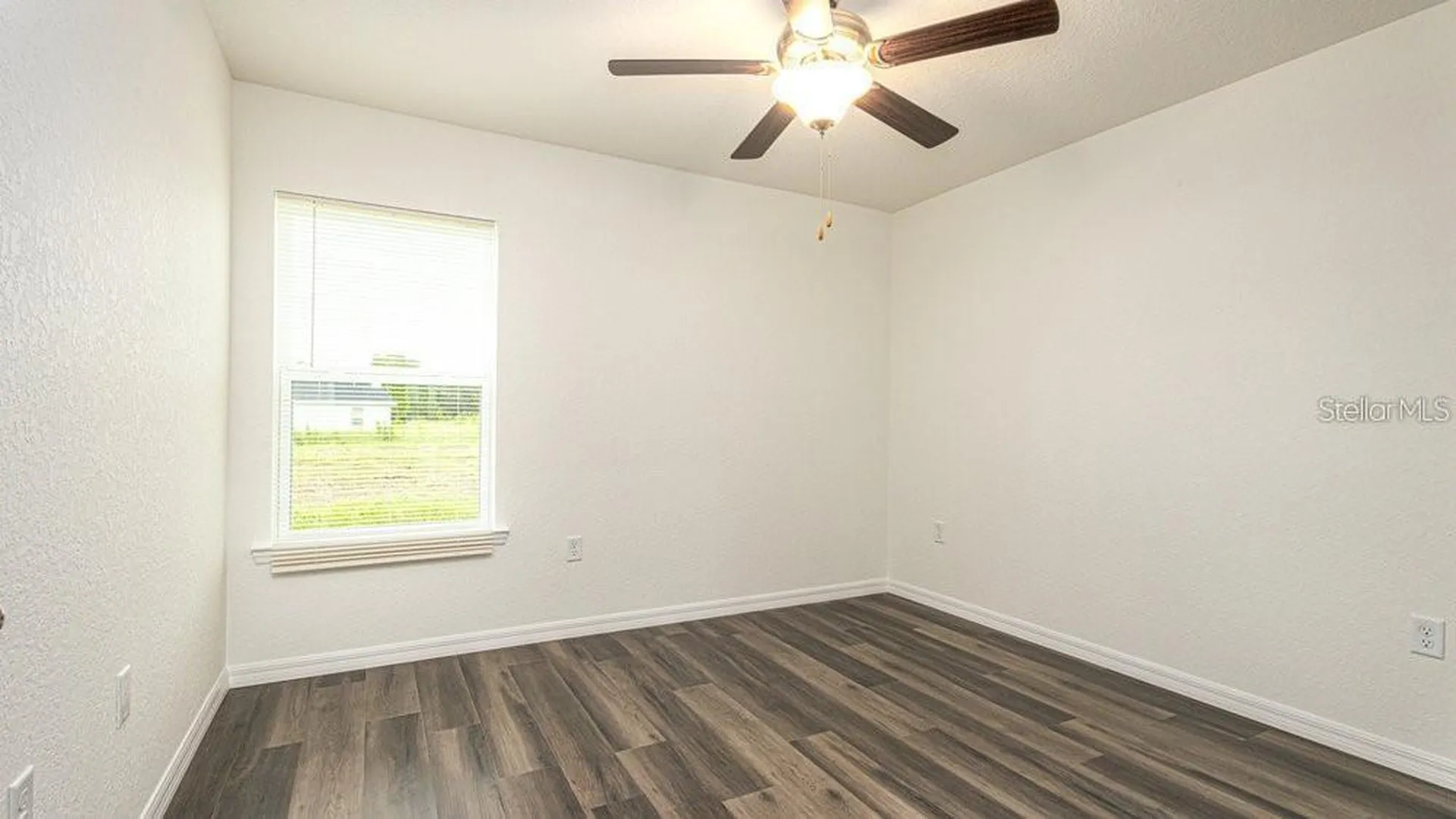 151 Malauka Road Ocklawaha FL 32179