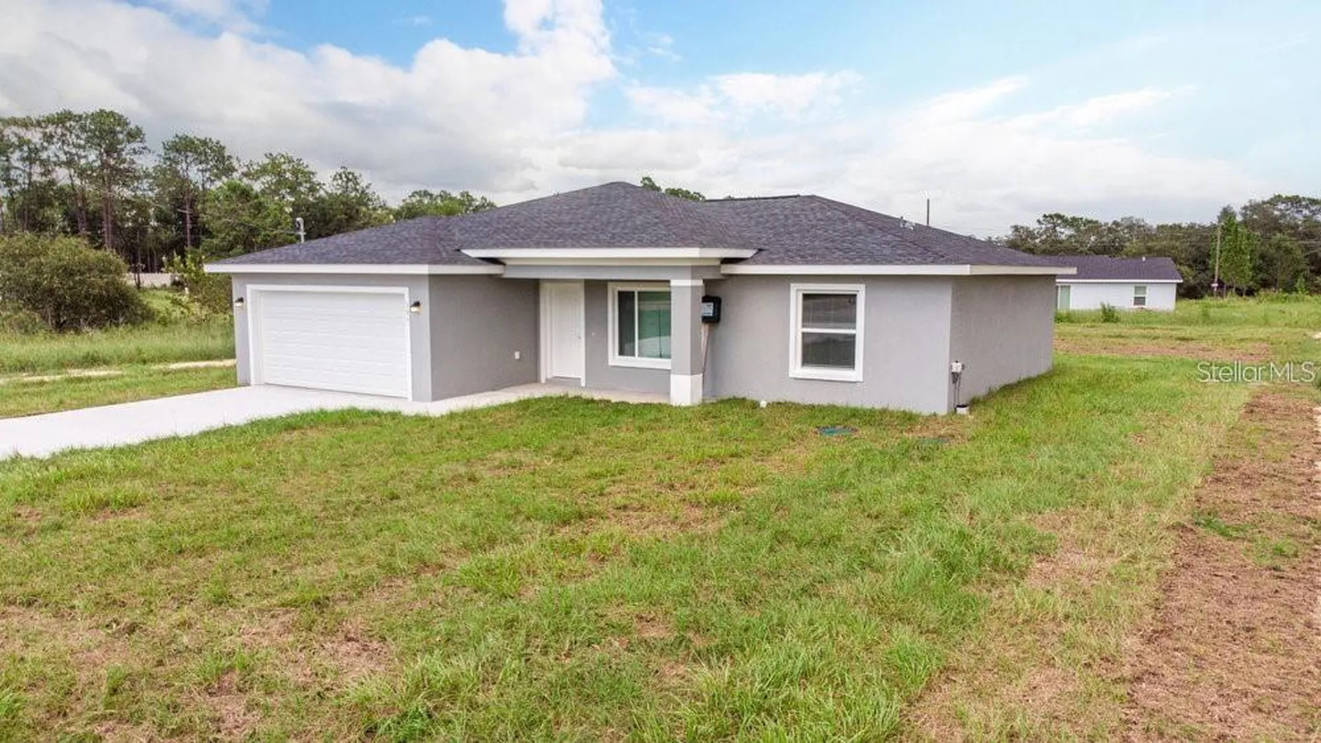151 Malauka Road Ocklawaha FL 32179