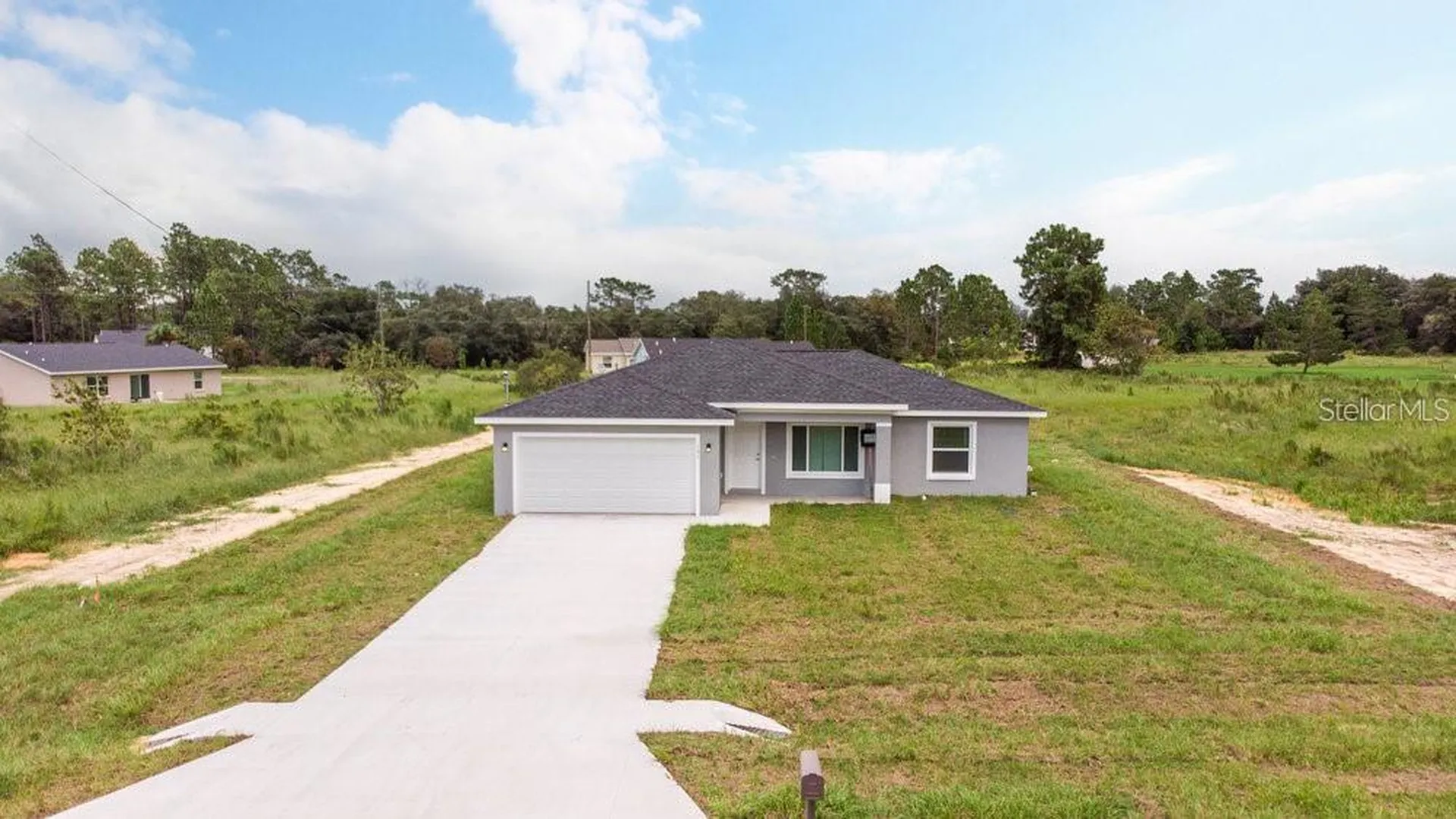 151 Malauka Road Ocklawaha FL 32179