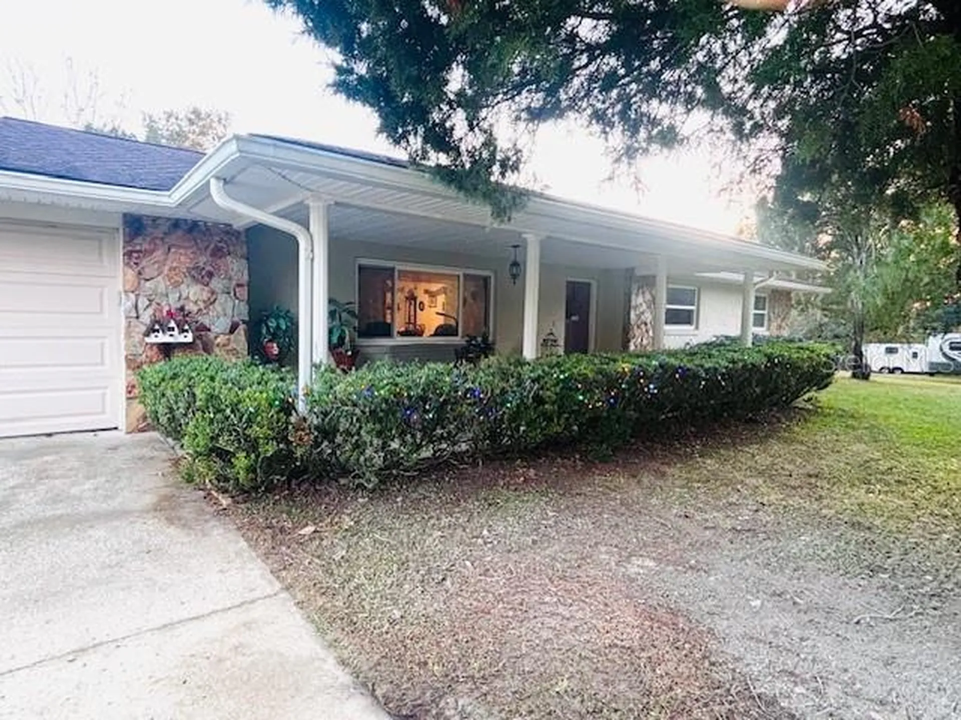 37252 Hilltop Drive Zephyrhills FL 33541