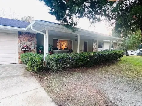 37252 Hilltop Drive Zephyrhills FL 33541